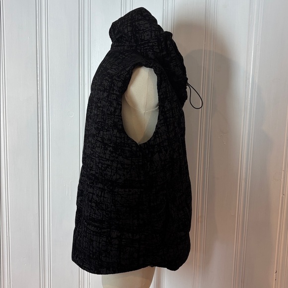 🖤 CALVIN KLEIN Performance Textured Puffer Vest – Black – Size L - Picture 2 of 10